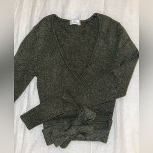 Aritzia Little Moon Wrap Top